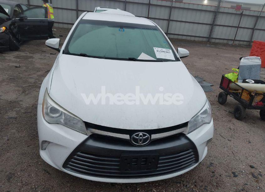 Photo 12 of 2017 Toyota Camry LE (VIN 4T1BF1FK8HU324075)