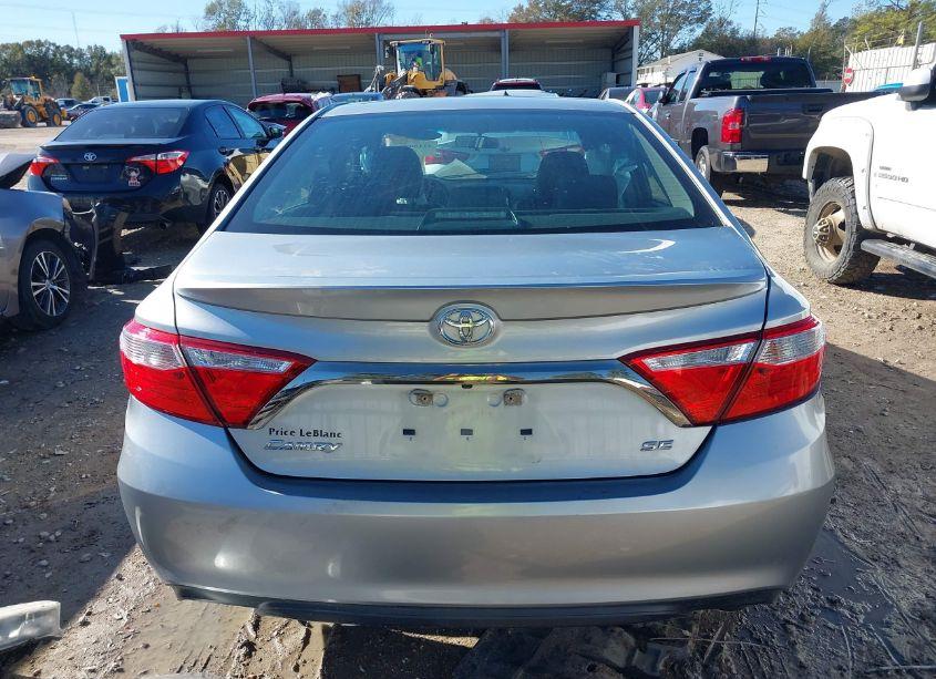 Photo 17 of 2017 Toyota Camry SE (VIN 4T1BF1FK8HU330555)