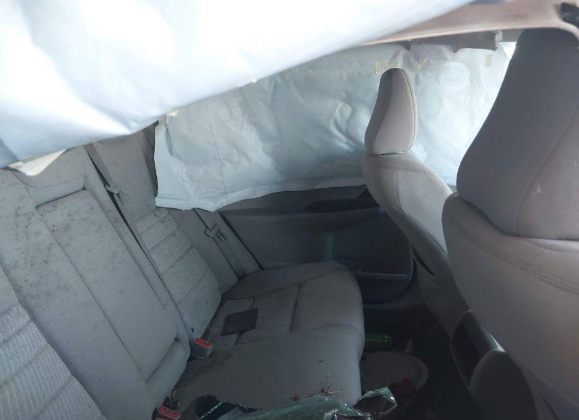 Photo 8 of 2017 Toyota Camry LE (VIN 4T1BF1FK8HU332144)