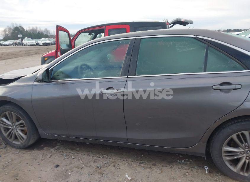 Photo 14 of 2017 Toyota Camry SE (VIN 4T1BF1FK8HU363183)