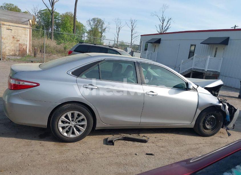 Photo 13 of 2017 Toyota Camry LE (VIN 4T1BF1FK8HU376791)