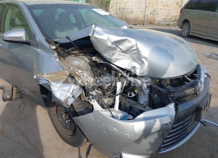 Photo 6 of 2017 Toyota Camry LE (VIN 4T1BF1FK8HU376791)