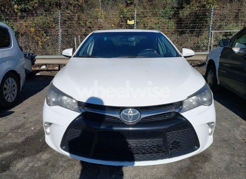 Photo 12 of 2017 Toyota Camry SE (VIN 4T1BF1FK8HU380940)