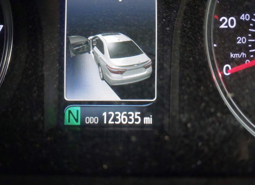 Photo 15 of 2017 Toyota Camry SE (VIN 4T1BF1FK8HU382851)