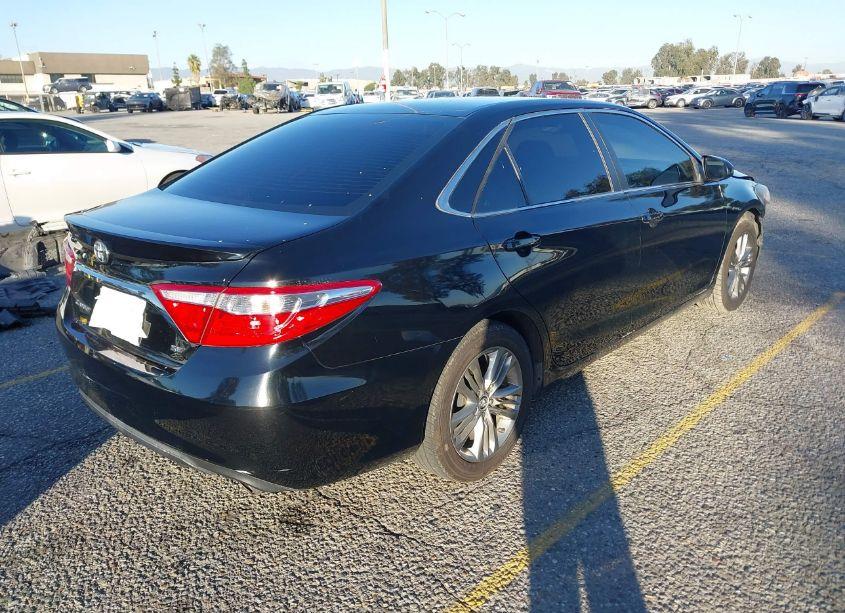 Photo 4 of 2017 Toyota Camry SE (VIN 4T1BF1FK8HU397477)