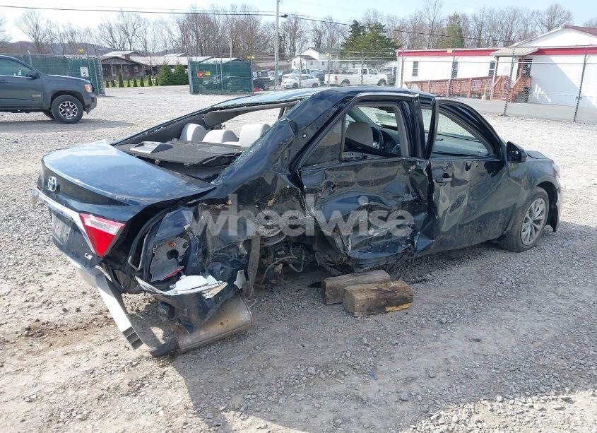 Photo 4 of 2017 Toyota Camry LE (VIN 4T1BF1FK8HU432244)