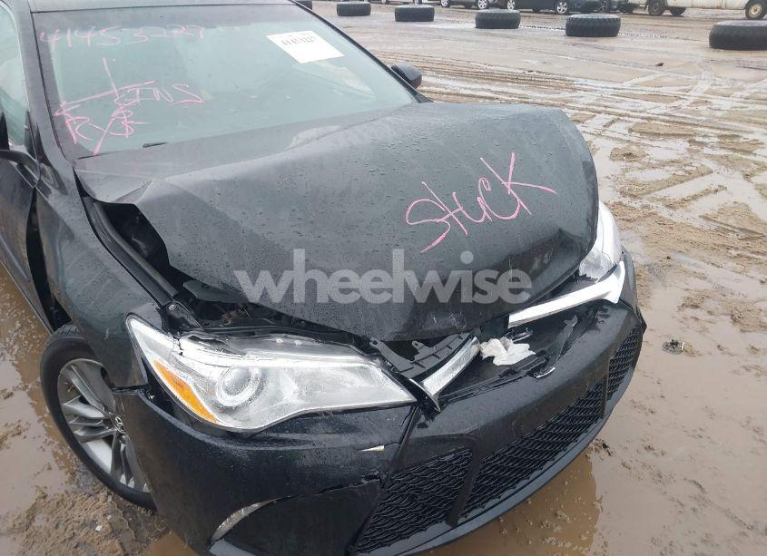 Photo 6 of 2017 Toyota Camry SE (VIN 4T1BF1FK8HU435497)