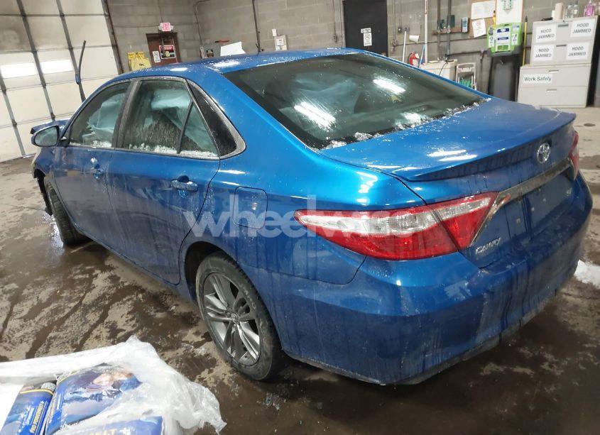 Photo 3 of 2017 Toyota Camry SE (VIN 4T1BF1FK8HU620438)