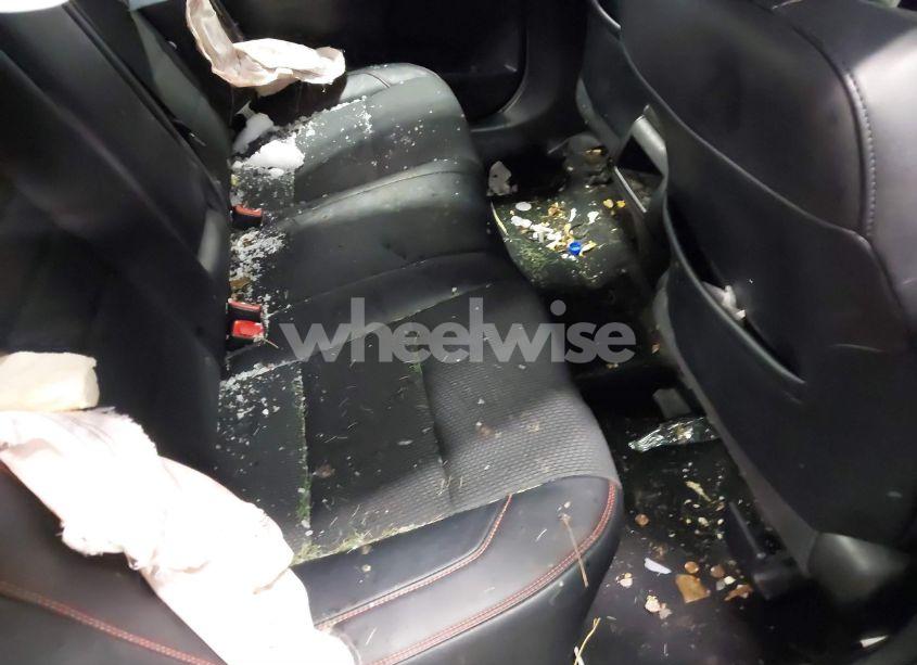 Photo 8 of 2017 Toyota Camry SE (VIN 4T1BF1FK8HU620438)