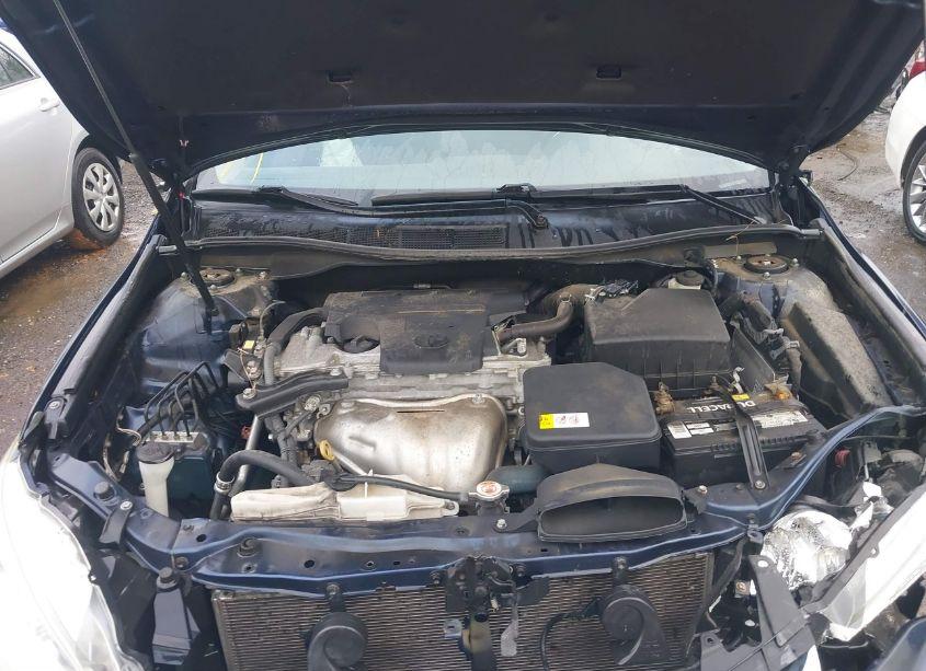 Photo 10 of 2017 Toyota Camry LE (VIN 4T1BF1FK8HU642861)