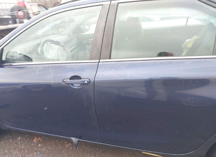 Photo 14 of 2017 Toyota Camry LE (VIN 4T1BF1FK8HU642861)