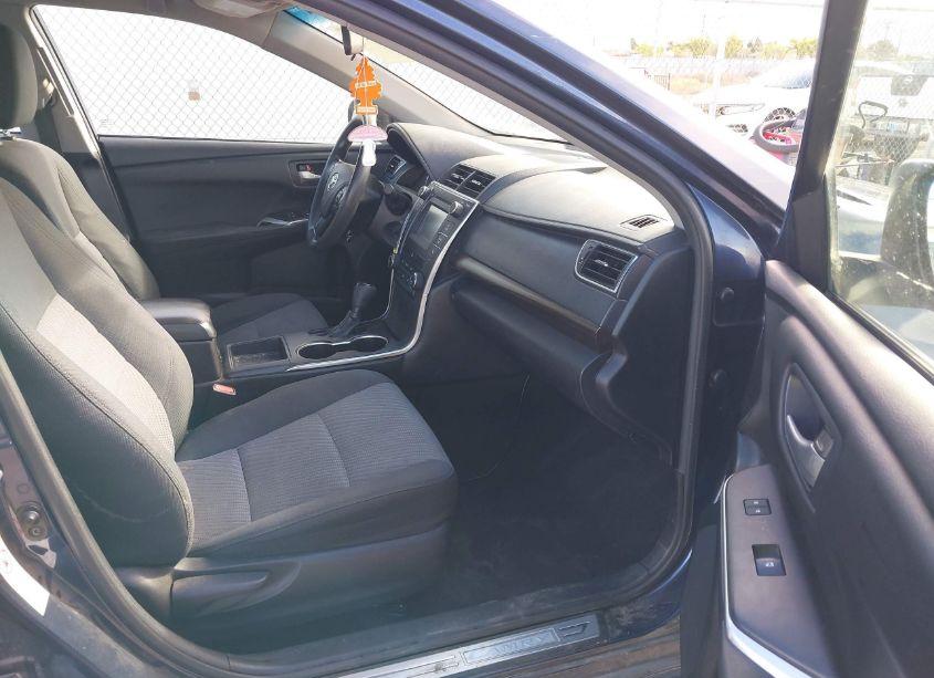 Photo 5 of 2017 Toyota Camry LE (VIN 4T1BF1FK8HU644688)