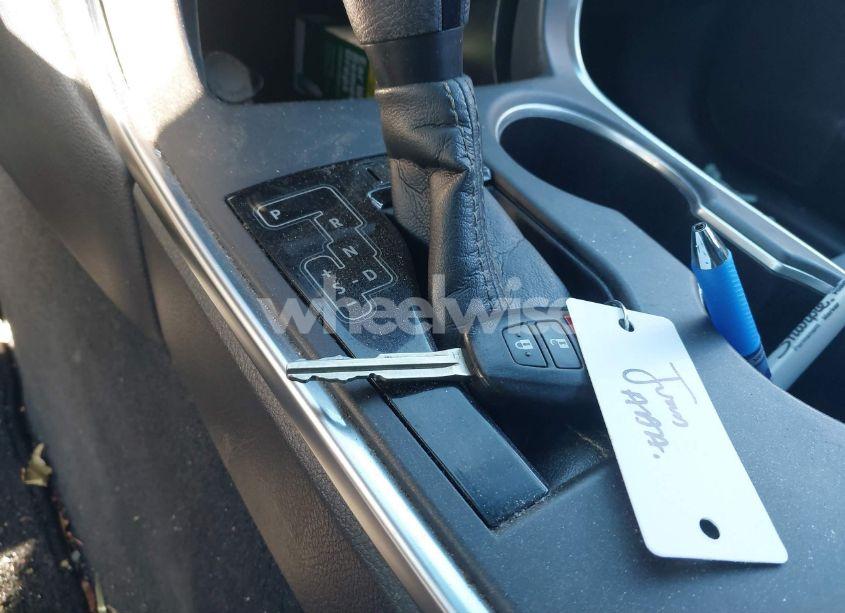 Photo 11 of 2017 Toyota Camry LE (VIN 4T1BF1FK8HU667954)