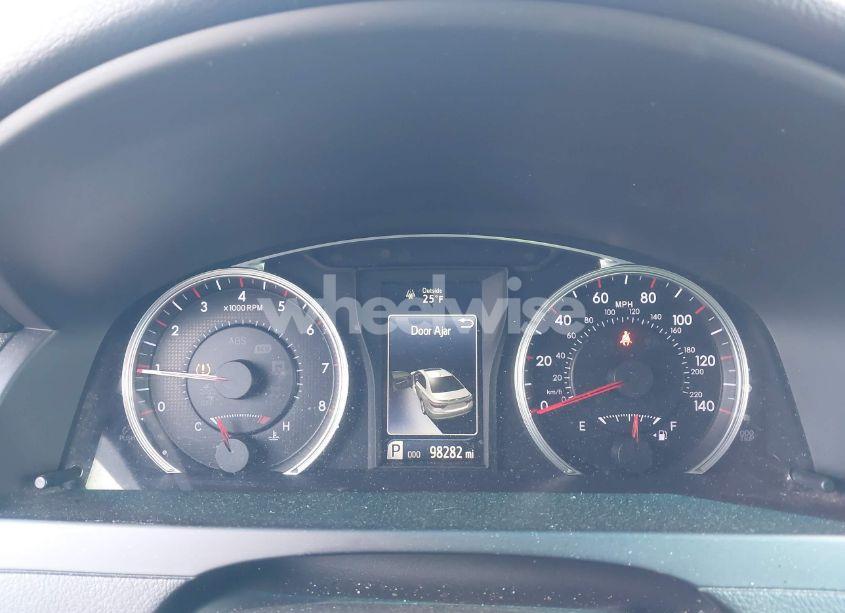 Photo 15 of 2017 Toyota Camry LE/XLE/SE/XSE (VIN 4T1BF1FK8HU676279)