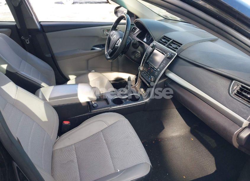 Photo 5 of 2017 Toyota Camry LE/XLE/SE/XSE (VIN 4T1BF1FK8HU676279)