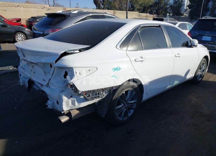 Photo 4 of 2017 Toyota Camry SE (VIN 4T1BF1FK8HU682406)