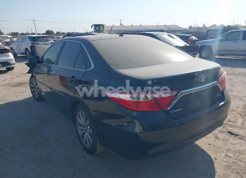 Photo 3 of 2017 Toyota Camry XLE (VIN 4T1BF1FK8HU698802)