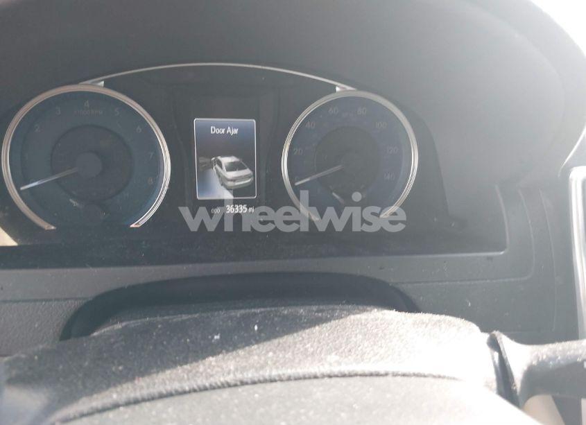 Photo 7 of 2017 Toyota Camry XLE (VIN 4T1BF1FK8HU698802)