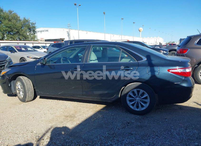 Photo 14 of 2017 Toyota Camry LE (VIN 4T1BF1FK8HU712794)