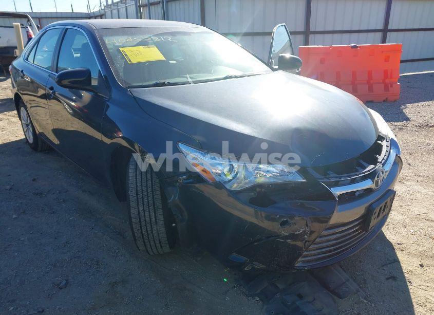 Photo 6 of 2017 Toyota Camry LE (VIN 4T1BF1FK8HU712794)