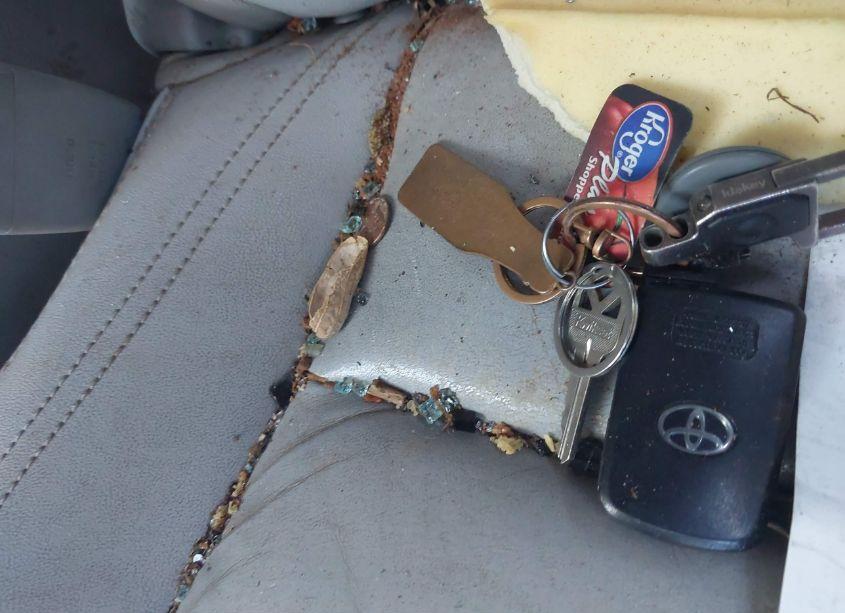 Photo 11 of 2017 Toyota Camry XLE (VIN 4T1BF1FK8HU717798)