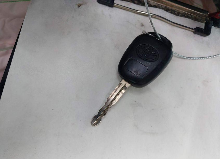 Photo 11 of 2017 Toyota Camry LE (VIN 4T1BF1FK8HU721558)