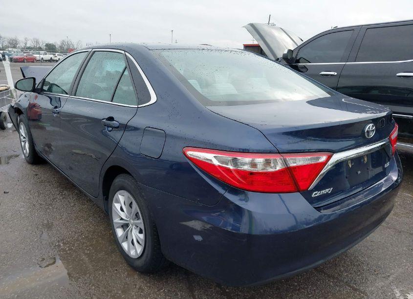 Photo 3 of 2017 Toyota Camry LE (VIN 4T1BF1FK8HU721558)
