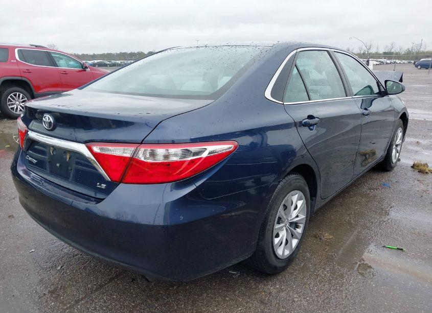 Photo 4 of 2017 Toyota Camry LE (VIN 4T1BF1FK8HU721558)