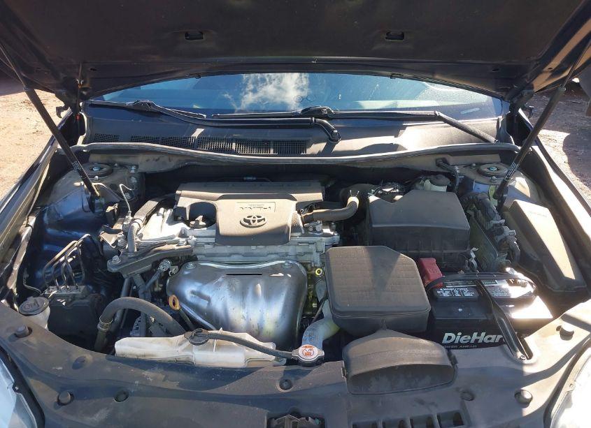 Photo 10 of 2017 Toyota Camry LE (VIN 4T1BF1FK8HU734052)