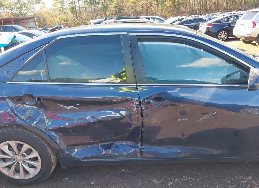 Photo 13 of 2017 Toyota Camry LE (VIN 4T1BF1FK8HU734052)