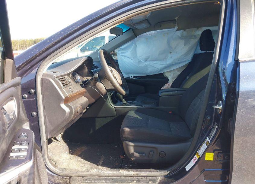 Photo 5 of 2017 Toyota Camry LE (VIN 4T1BF1FK8HU734052)