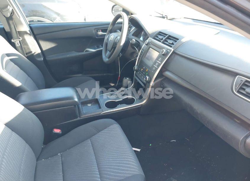 Photo 5 of 2017 Toyota Camry LE (VIN 4T1BF1FK8HU747576)