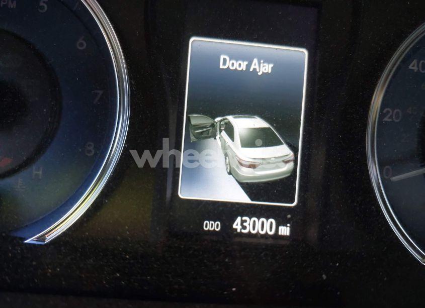 Photo 7 of 2017 Toyota Camry LE (VIN 4T1BF1FK8HU747576)