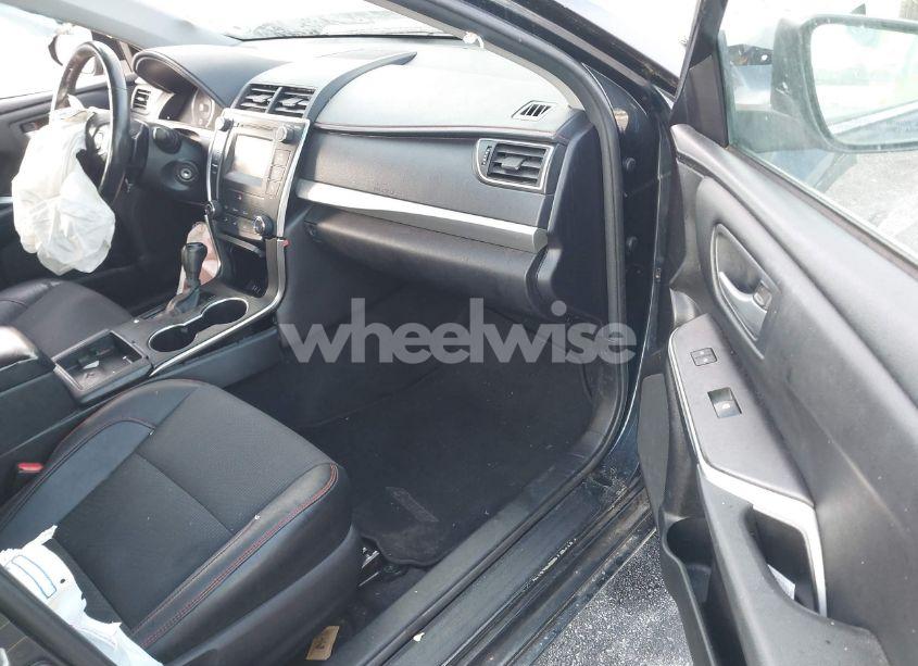 Photo 5 of 2017 Toyota Camry SE (VIN 4T1BF1FK8HU747688)