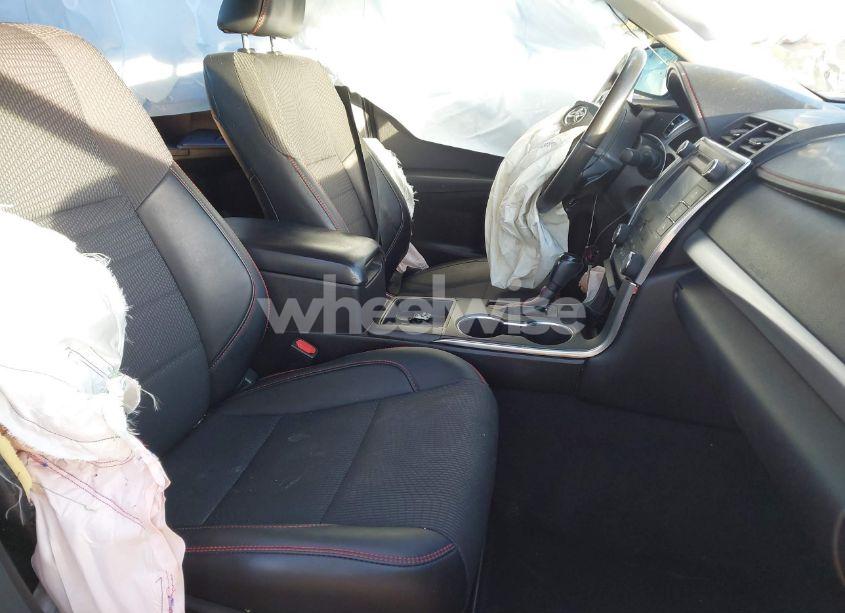 Photo 5 of 2017 Toyota Camry SE (VIN 4T1BF1FK8HU751613)