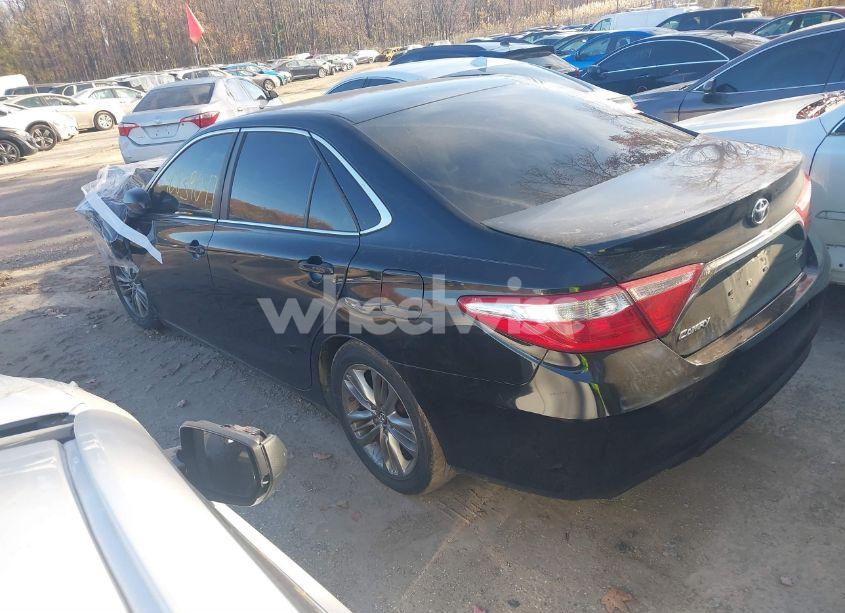 Photo 3 of 2017 Toyota Camry SE (VIN 4T1BF1FK8HU752356)