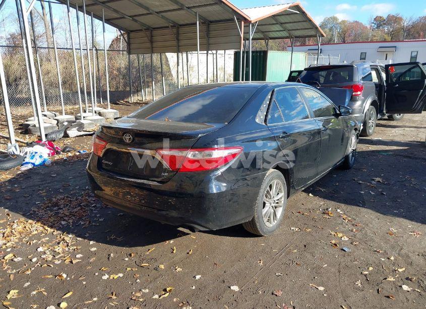 Photo 4 of 2017 Toyota Camry SE (VIN 4T1BF1FK8HU752356)