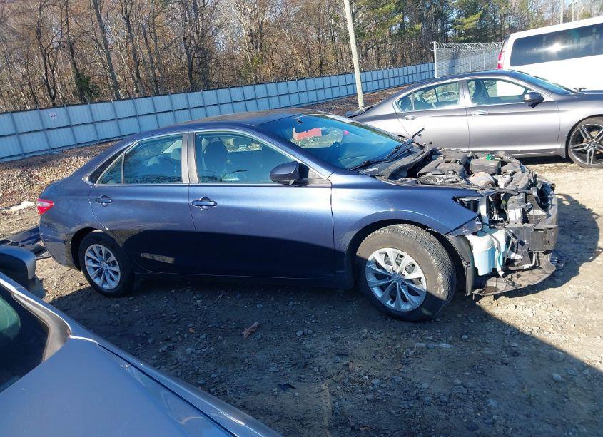 Photo 14 of 2017 Toyota Camry LE (VIN 4T1BF1FK8HU768072)