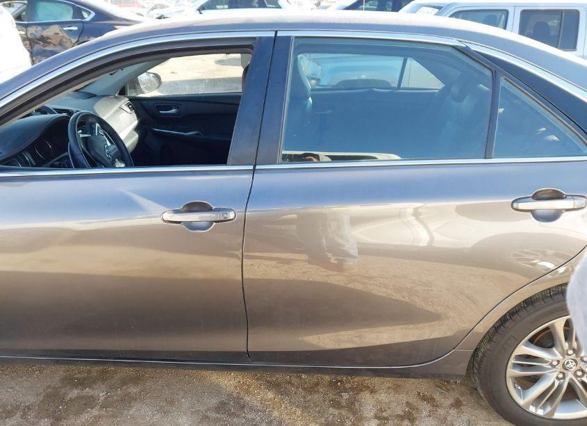 Photo 14 of 2017 Toyota Camry SE (VIN 4T1BF1FK8HU777564)