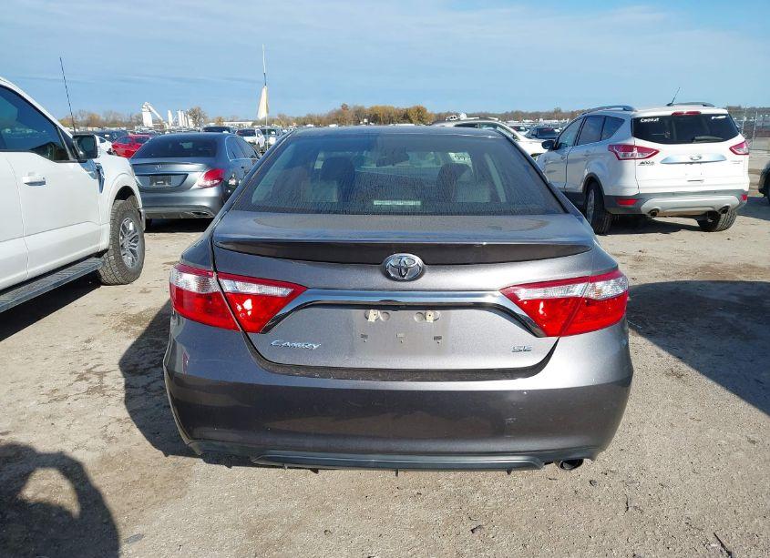 Photo 16 of 2017 Toyota Camry SE (VIN 4T1BF1FK8HU777564)