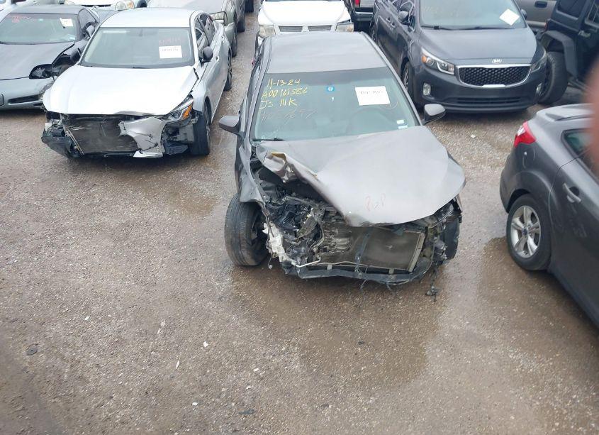 Photo 6 of 2017 Toyota Camry SE (VIN 4T1BF1FK8HU777564)