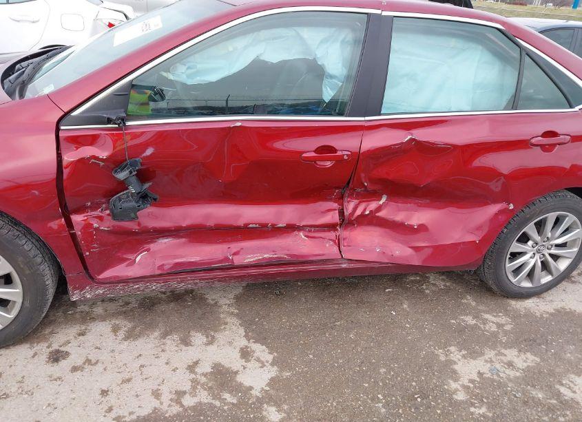 Photo 6 of 2017 Toyota Camry XLE (VIN 4T1BF1FK8HU778312)