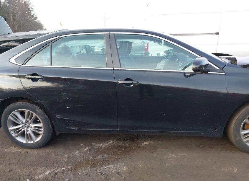 Photo 12 of 2017 Toyota Camry SE (VIN 4T1BF1FK8HU780013)