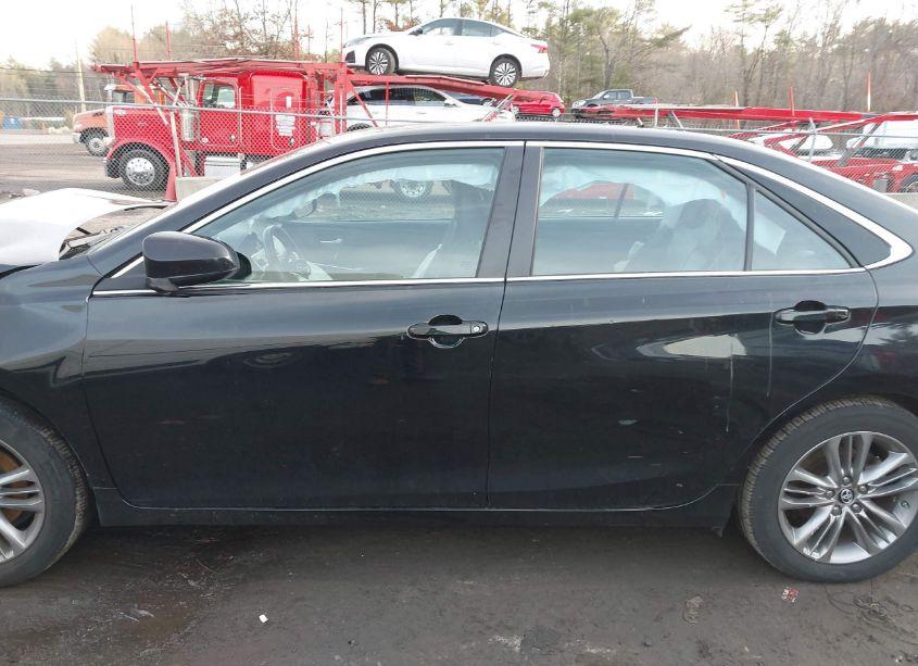 Photo 13 of 2017 Toyota Camry SE (VIN 4T1BF1FK8HU780013)