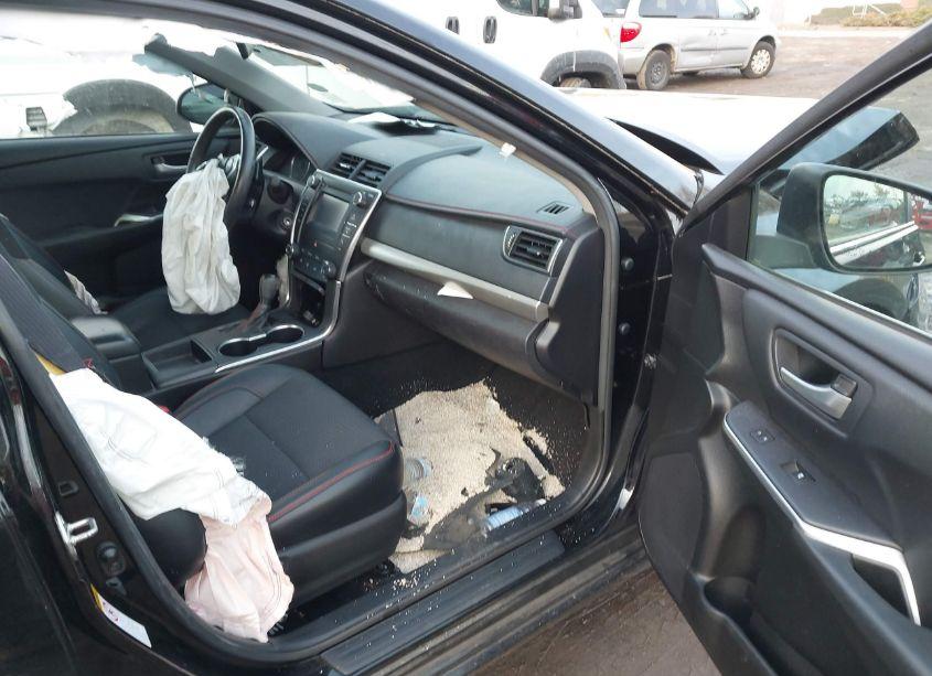 Photo 5 of 2017 Toyota Camry SE (VIN 4T1BF1FK8HU780013)