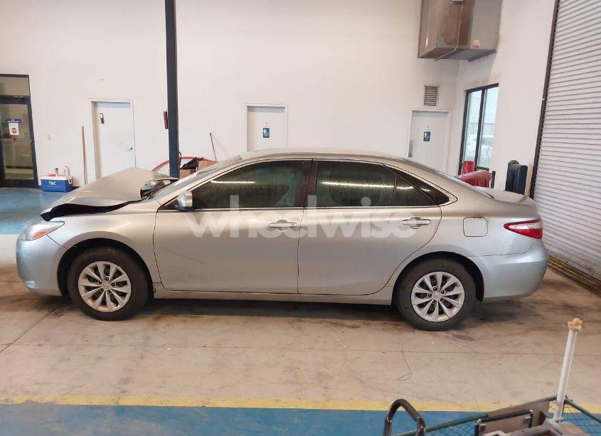 Photo 14 of 2017 Toyota Camry LE (VIN 4T1BF1FK8HU784241)