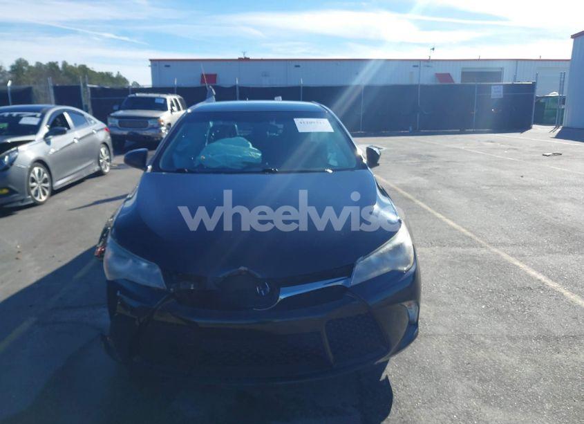 Photo 12 of 2017 Toyota Camry LE/XLE/SE/XSE (VIN 4T1BF1FK8HU792484)