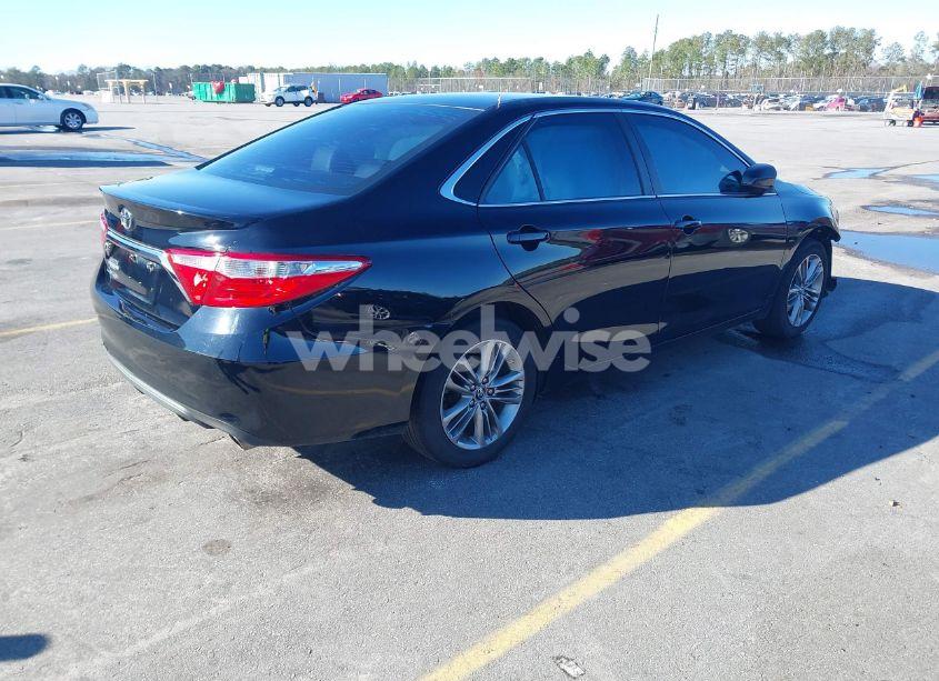 Photo 4 of 2017 Toyota Camry LE/XLE/SE/XSE (VIN 4T1BF1FK8HU792484)