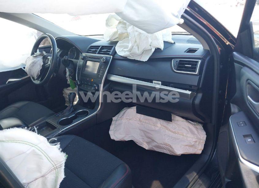 Photo 5 of 2017 Toyota Camry LE/XLE/SE/XSE (VIN 4T1BF1FK8HU792484)