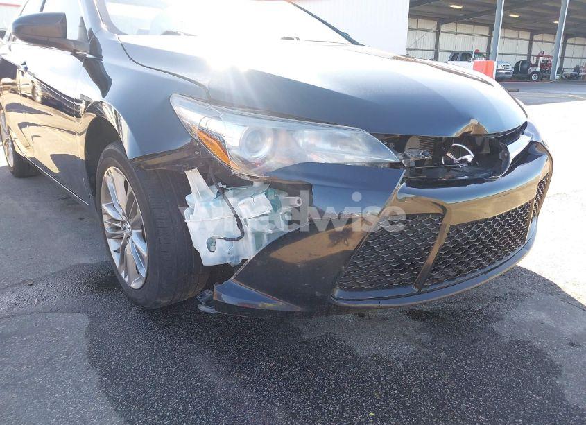 Photo 6 of 2017 Toyota Camry LE/XLE/SE/XSE (VIN 4T1BF1FK8HU792484)